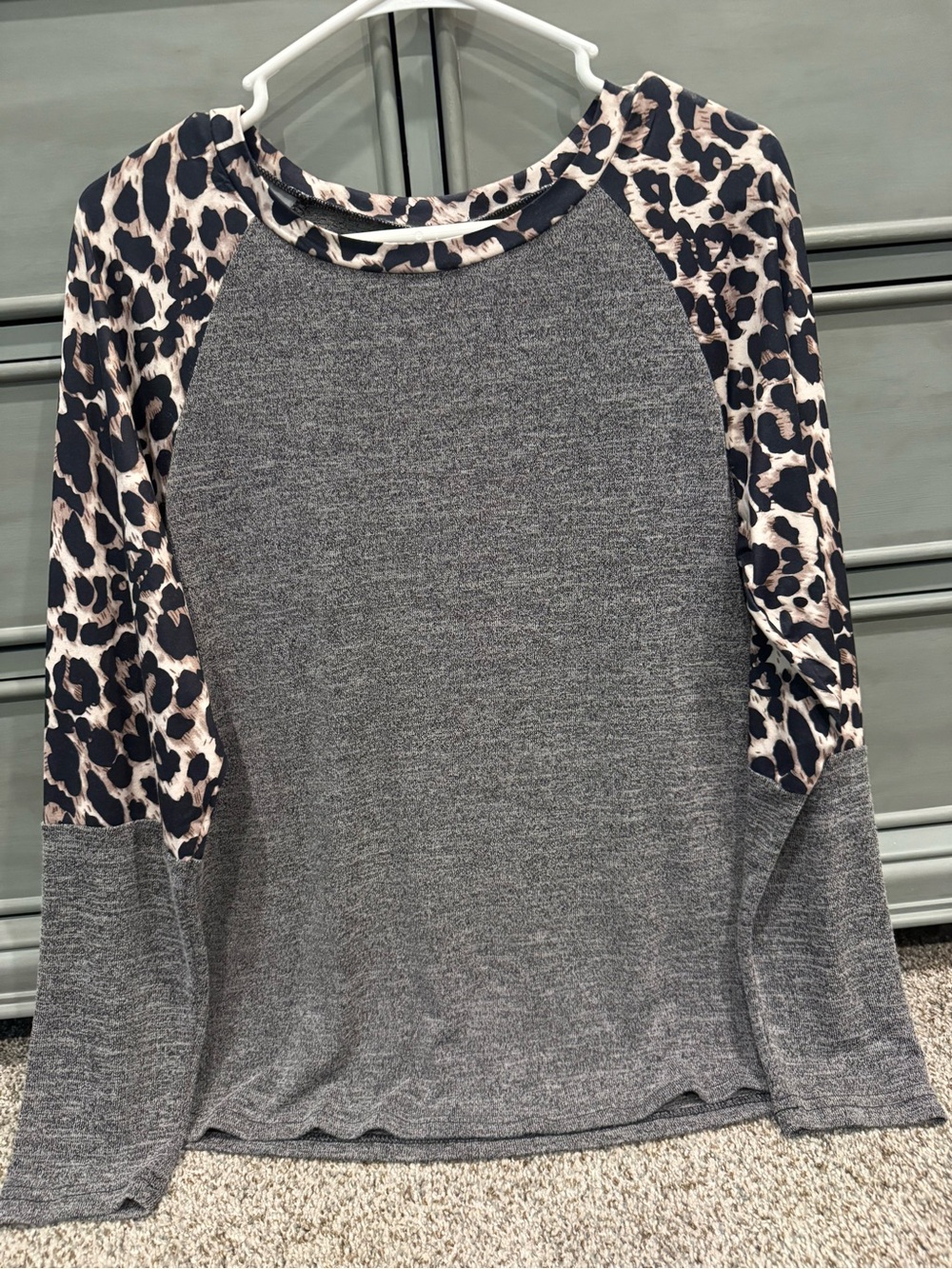 SHEIN Gray Long-Sleeve Raglan Top with Leopard Print Sleeves